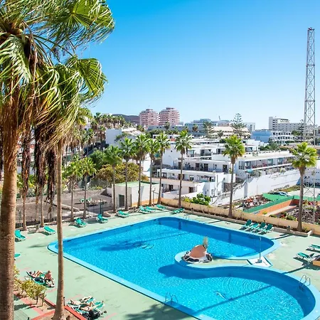Comfortable Pool View *